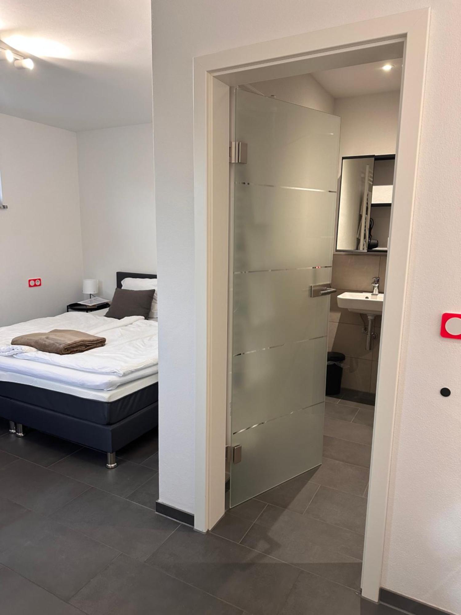 Ferienzimmer Frank, Self-Check-In Nach 21Uhr Niederalteich 외부 사진